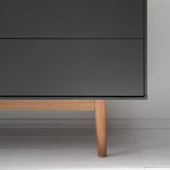 Mørteens Buffet Lindholm V - Chêne partiellement massif - Gris / Chêne 29 Mørteens Buffet Lindholm V - Chêne partiellement massif - Gris / Chêne -France Enfilades Soldes 2022 1000119258 190214 13124700016 GALLERYIMAGES P000000001000119258