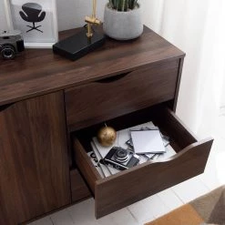 Mørteens Enfilade Gjora - Partiellement en hévéa massif - Noyer -France Enfilades Soldes 2022 1000123698 190325 11253100016 GALLERYIMAGES P000000001000123698