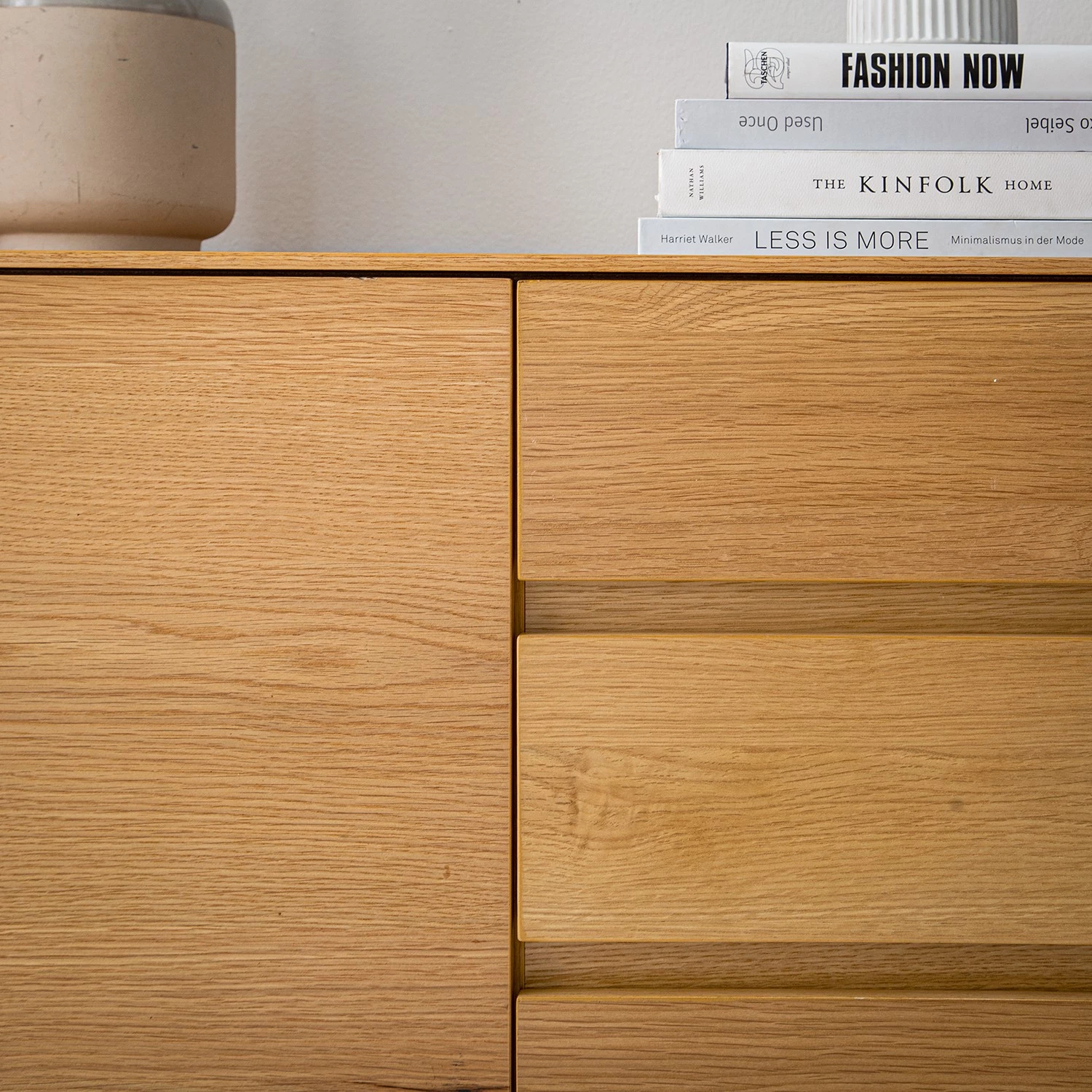 Ars Natura Buffet Nozza I - Placage en bois véritable - Chêne / Noir 14 Ars Natura Buffet Nozza I - Placage en bois véritable - Chêne / Noir – Image 12