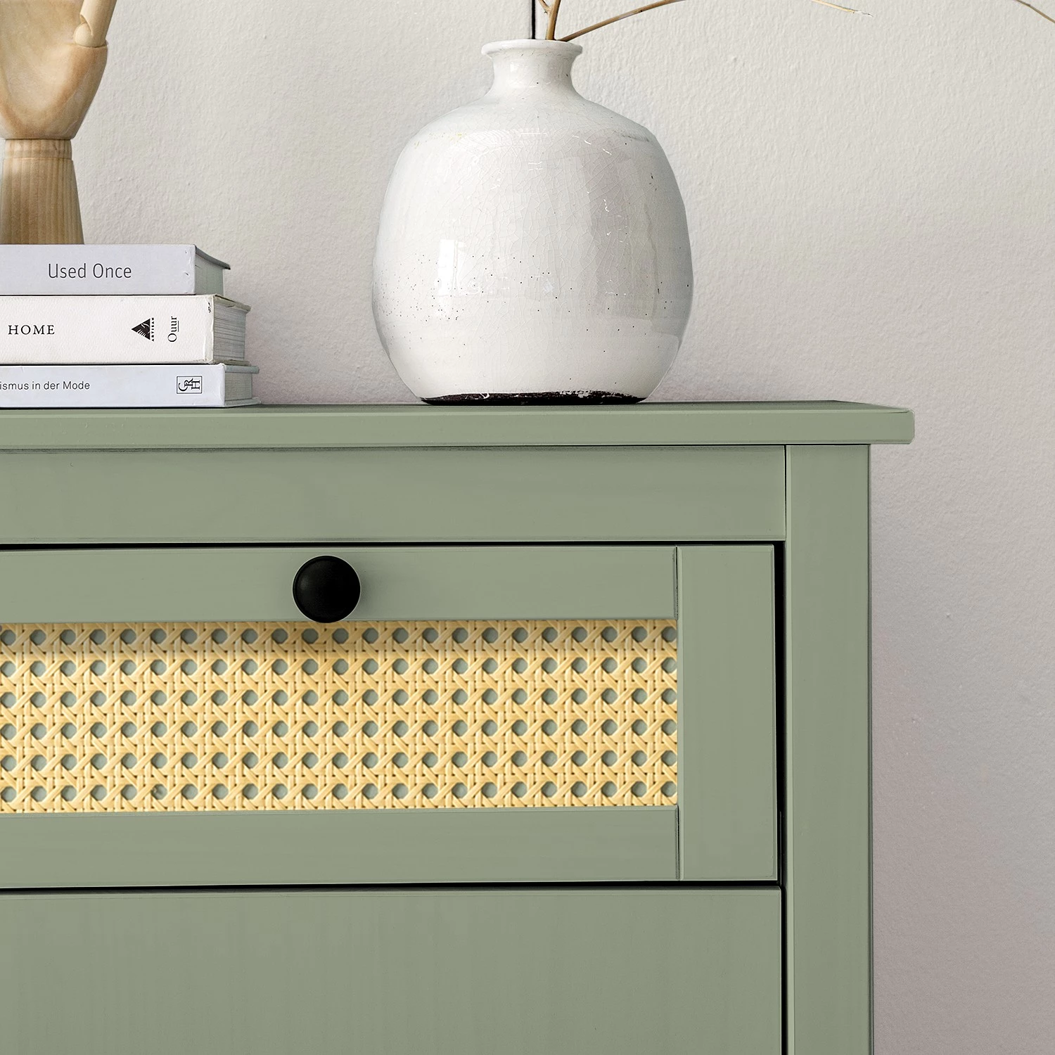 Maison Belfort Buffet Belleria - Pin massif - Vert olive clair 10 Maison Belfort Buffet Belleria - Pin massif - Vert olive clair – Image 8