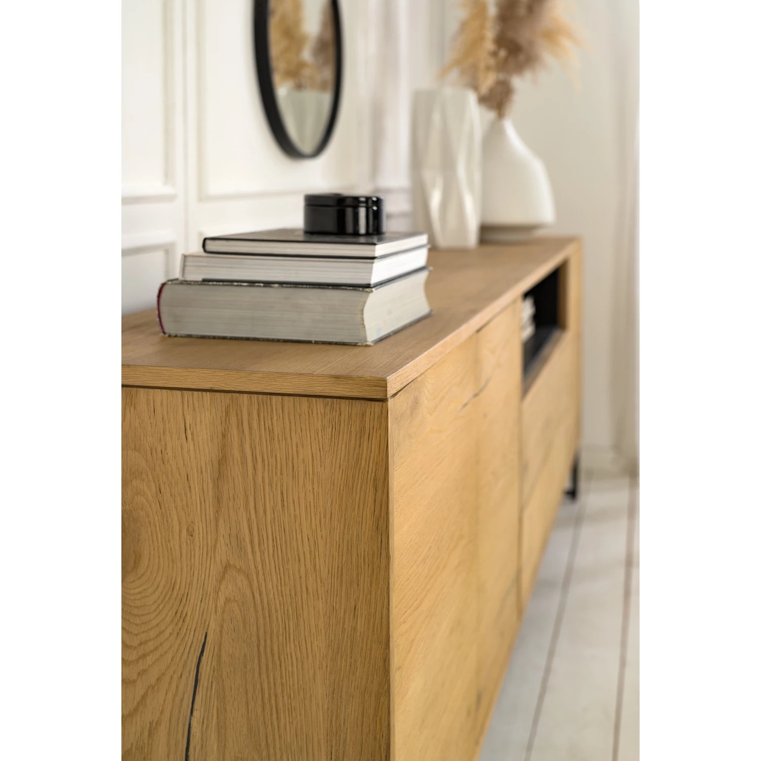 Studio Copenhagen Buffet Flox II - Placage en bois véritable / Métal -Chêne / Noir 9 Studio Copenhagen Buffet Flox II - Placage en bois véritable / Métal -Chêne / Noir – Image 7