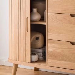 Mørteens Buffet Hanck - Partiellement en chêne massif 37 Mørteens Buffet Hanck - Partiellement en chêne massif -France Enfilades Soldes 2022 1000218269 210312 08415700004 DETAILS P000000001000218269