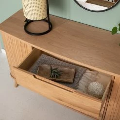 Mørteens Buffet Hanck - Partiellement en chêne massif 31 Mørteens Buffet Hanck - Partiellement en chêne massif -France Enfilades Soldes 2022 1000218269 210420 14181700009 DETAILS P000000001000218269