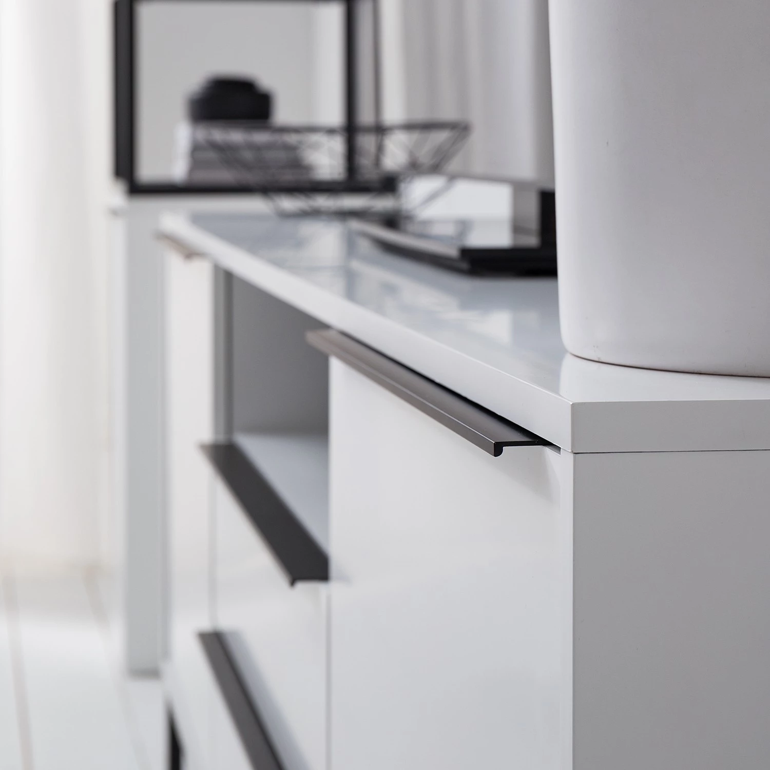 Fredriks Meuble TV White Hall I - Blanc mat / Noir 19 Fredriks Meuble TV White Hall I - Blanc mat / Noir – Image 17