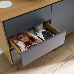 Studio Copenhagen Buffet Danica - Placage en bois véritable - Gris foncé mat / Frêne 22 Studio Copenhagen Buffet Danica - Placage en bois véritable - Gris foncé mat / Frêne -France Enfilades Soldes 2022 1000220479 201113 13035300054 DETAILS P000000001000220479