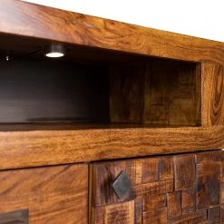 Wolf-Möbel Buffet Bazac - Avec éclairage - Acacia massif - Acacia / Gris foncé -France Enfilades Soldes 2022 1000243213 220314 062 DETAILS P000000001000243213